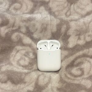 Apple White Earbud Headphones